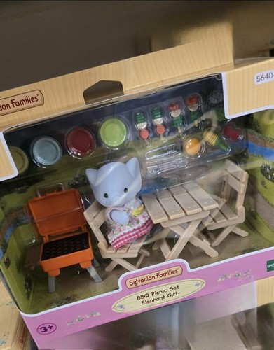 Sylvanian families bbq picnic - families,