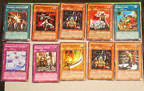 Tcg lot of 10 - yu-gi-oh,