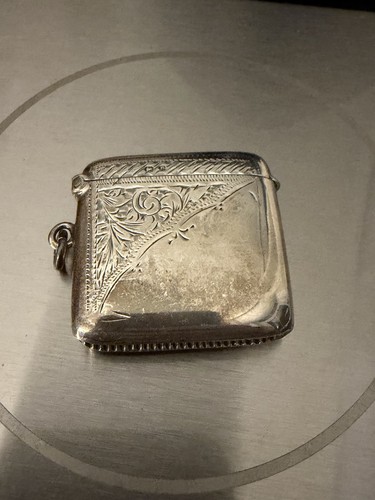 Solid silver vesta case with - silver,
