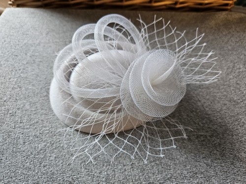 White fascinator hat - fascinator,