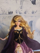 Disney Fairytale Designer Collection Doll Aurora briar sleeping Beauty 1 of 6000