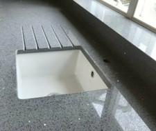 SPARKLE GREY QUARTZ KITCHEN