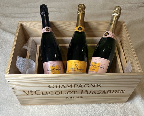 Veuve clicquot champagne - clicquot,