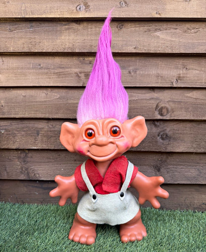 Dam things 1964 - troll, doll