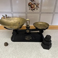 Vintage Kitchen Scales 'The