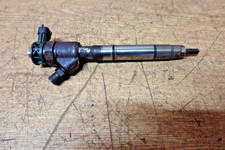 44557 E6F 2017 HYUNDAI I40 1.7 CRDI FUEL INJECTOR. 0445110589   33800-2A610