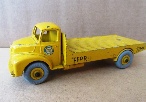 Dinky commercial vehicles 533 - commercial,