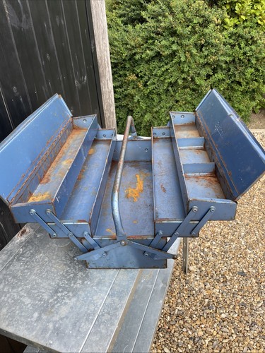 Vintage cantilever tool box - vintage,
