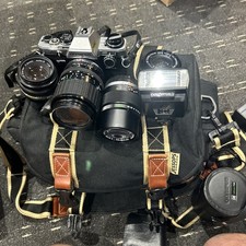 OLYMPUS OM10 SLR CAMERA with