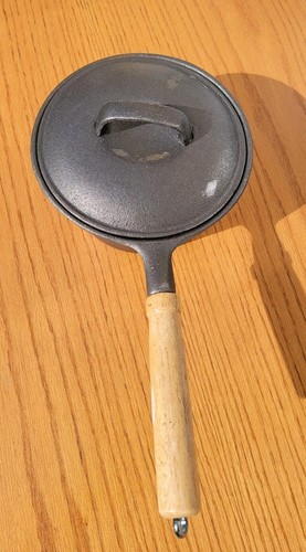 2qt cast iron sauce - 2qt, pan