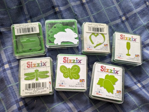 Sizzix small dies - sizzix,