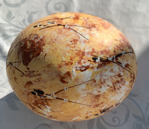 Beautifully hand painted - beautifully,