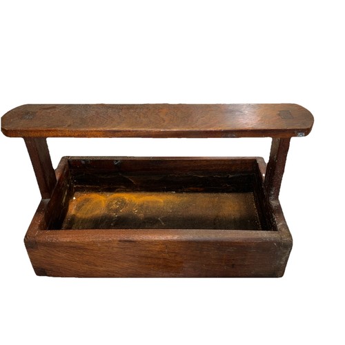 Vintage wooden shoe shine box - ,