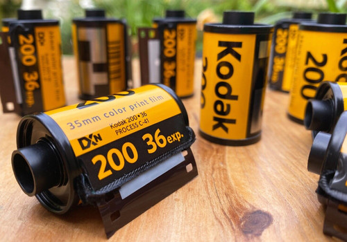 Empty reloadable 35mm - x,