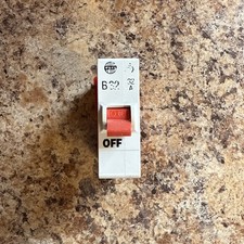 WYLEX 32 AMP CURVE B 3 KA MCB