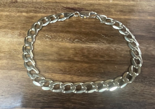 9ct yellow gold curb - gold, link
