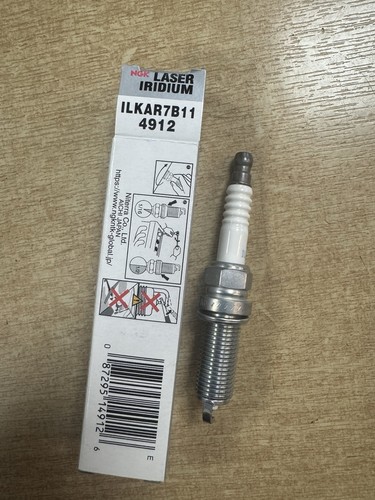 Ilkar7b11 spark plug ngk - 1,