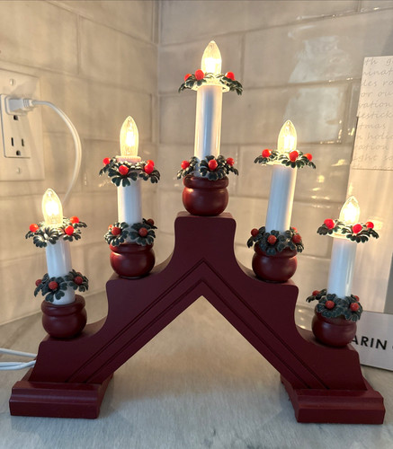 Scandinavian red candle - candle, bridge