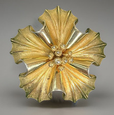 Vintage Coro Brooch Pin 3D Magnolia Flower Brushed Gold Tone 50s Chunky 