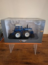 Universal Hobbies UH4032