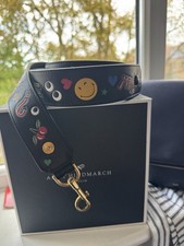 Designer Anya Hindmarch Crossbody Strap Bag In black Brand-New. Perfect present