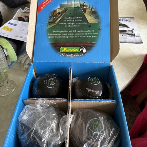 Set henselite sapphire - 4,