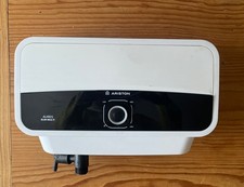 Ariston Aures Slim Multi