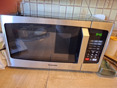 Toshiba 800w 23l - 800w,