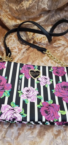 Betsey johnson rockin roses - betsey,