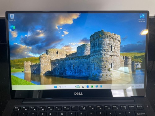 Dell xps 9360 - 9360, qhd