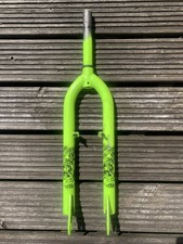 Green Dirt Jumping Forks