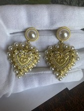 Dolce and Gabbana signature