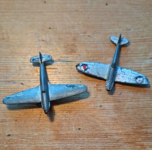 Dinky toys diecast military - toys,