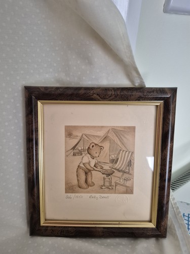 Sue willis framed limited - sue,