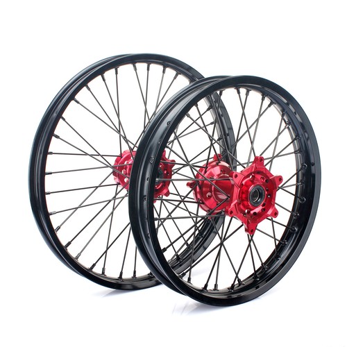 Front rear wheels - 21", /