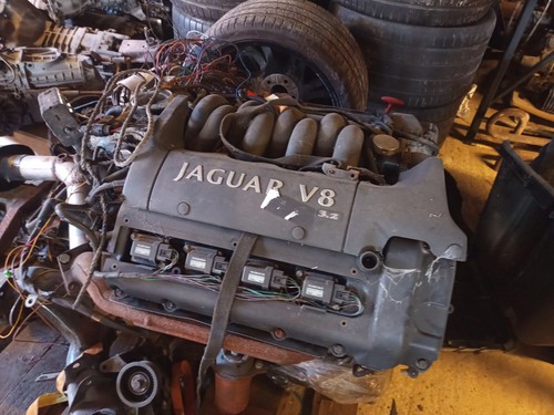 Jaguar engine with - v8,