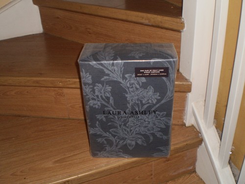Laura ashley lloyd - laura,
