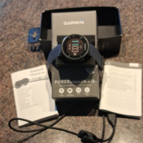 Garmin forerunner 235 - forerunner, gps