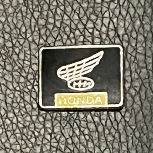 Motorcycle pin badge honda - pin,