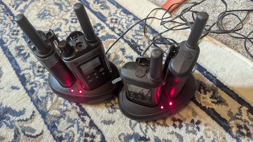 Motorola tlkr walkie - motorola,