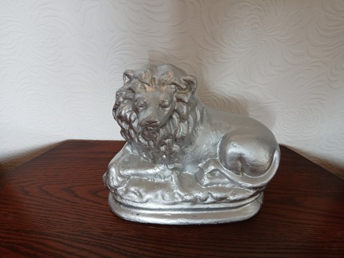 28cm victorian lion garden - 28cm,
