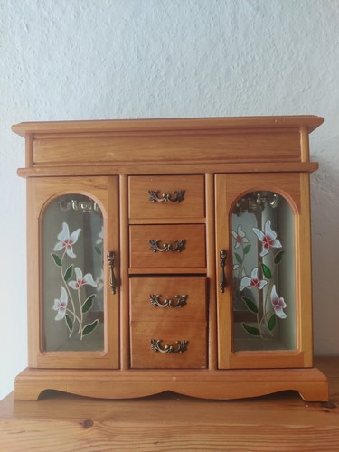 Vintage wood jewelry box - vintage,