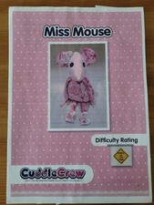 Miss Mouse Pattern by The