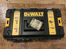 Dewalt DCK266P2 18V XR Brushless Kit Combi drill and Impact DCD796 DCF887 - New