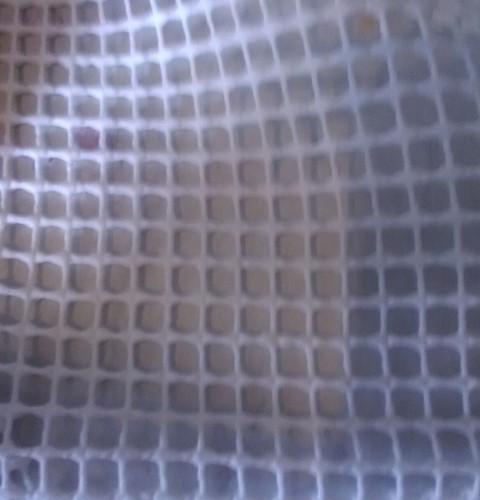 Anti slip mat for - brooder,
