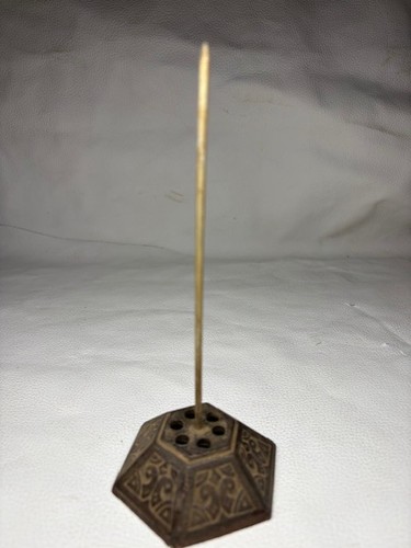 Vintage cast iron sided base - 6,
