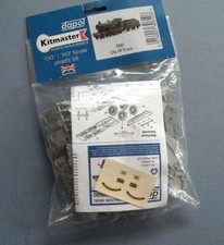 Dapol Kitmaster 4mm OO Gauge Plastic Kit C061 - GWR City of Truro Loco & Tender