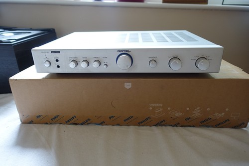 Rotel 04se amplifier gwo - amplifier,