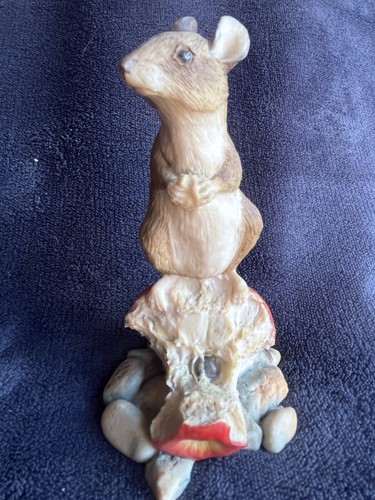 Border fine arts 1980s mouse - border,