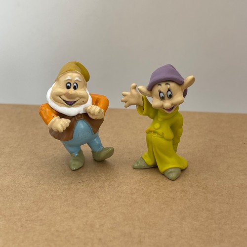 Disney snow white - white, seven